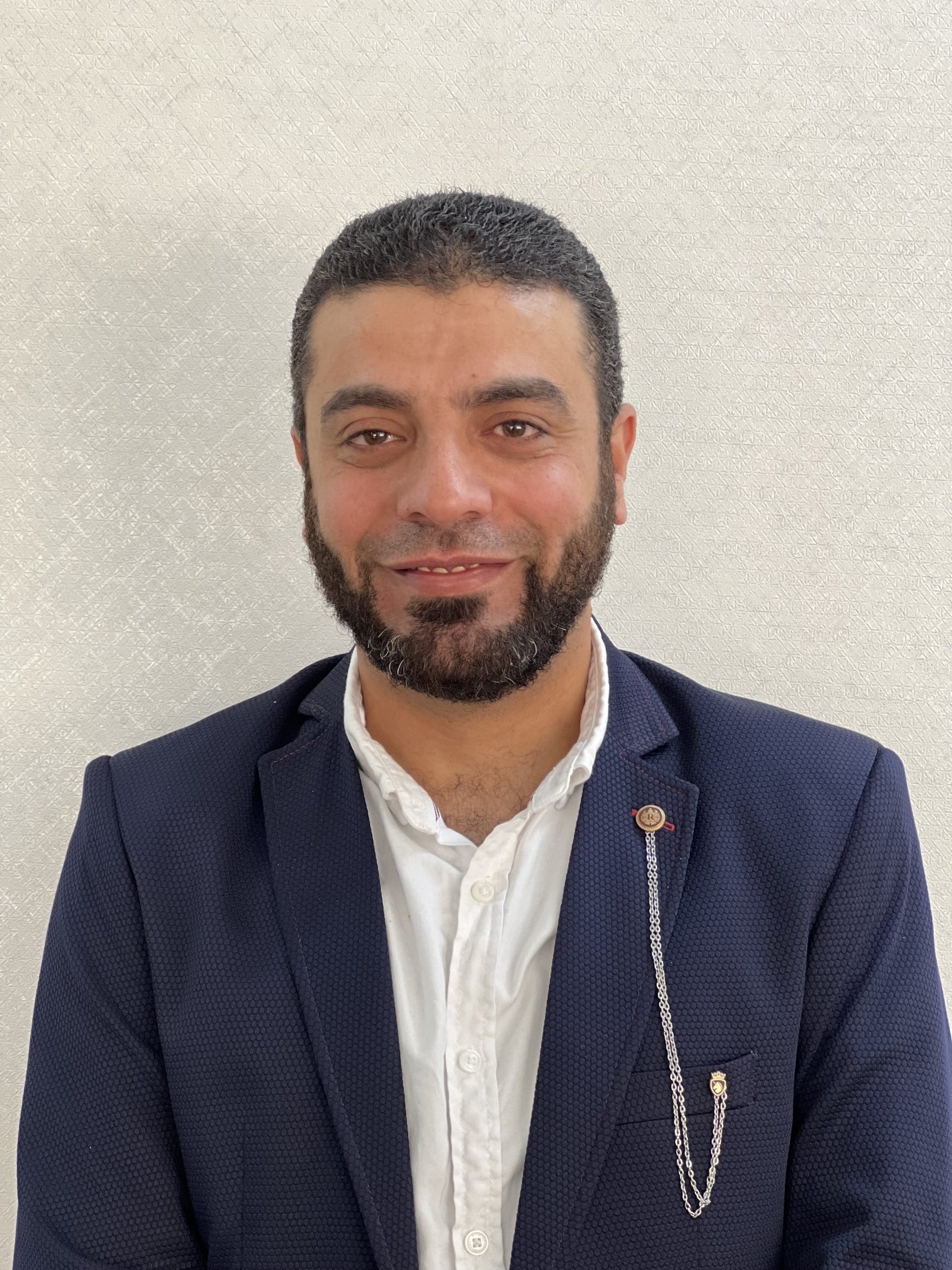 السيد عمر أبو سنينه